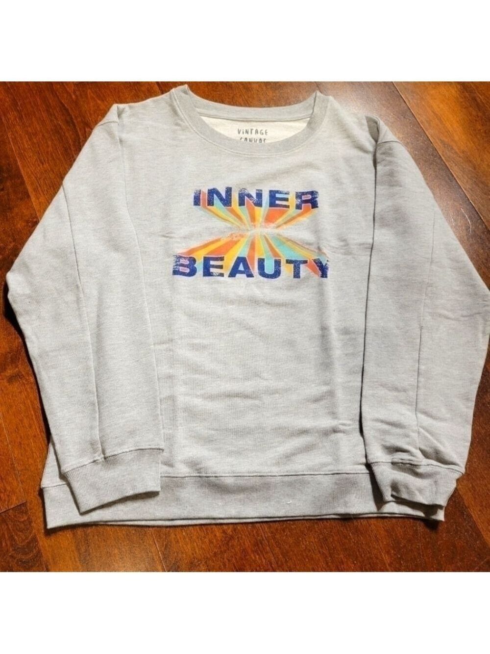 ❣️3 for $25❣️ Vintage Canvas Inner Beauty crew S